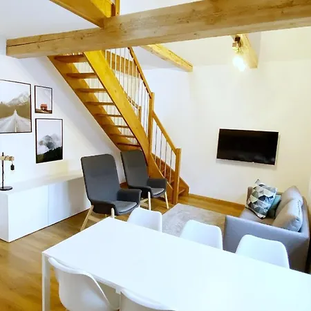 Apartment Mezonetovy Ve Skandinavskem Stylu *