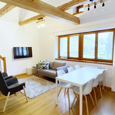 Apartment Mezonetovy Ve Skandinavskem Stylu *